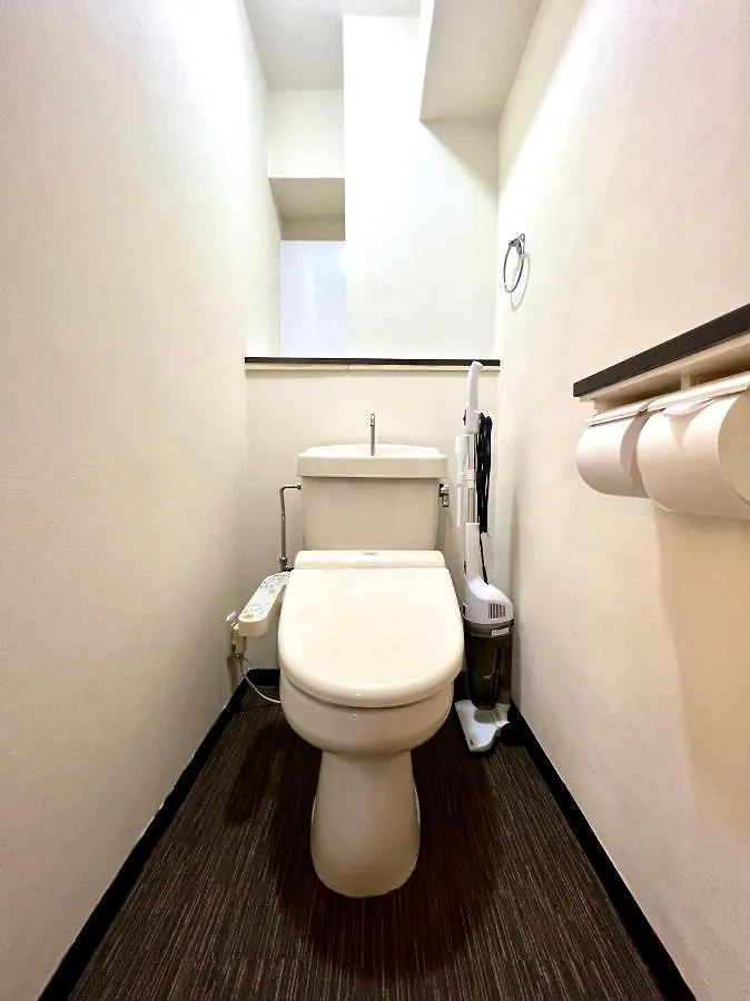 Apartmán Love Ueno レトロ花2-5人山手線3分 上野浅草銀座近い 御徒町駅3分 アメ横3分 上野駅10分 上野広小路駅3分 湯島駅2分 レトロ和風畳寝室 Prefektura Tokio Japonsko